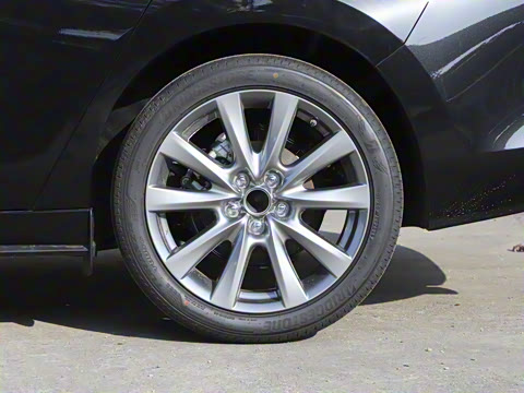 2025�� 2.0L �Զ����Ű�