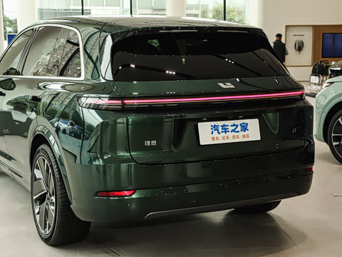 2025�� Max ���ܻ��°�