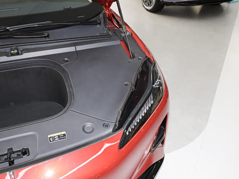 2025�� 550��