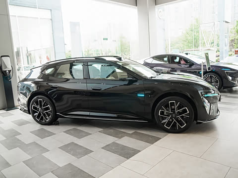 2026�� Max ˫��������