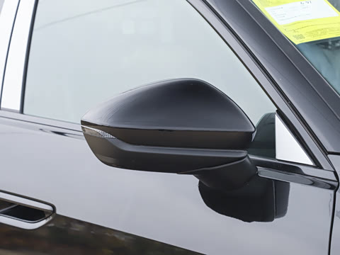 2026�� 2.0T �˶��� quattro