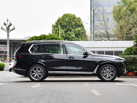 2026�� xDrive40i ���Ⱥ�����װ 7��
