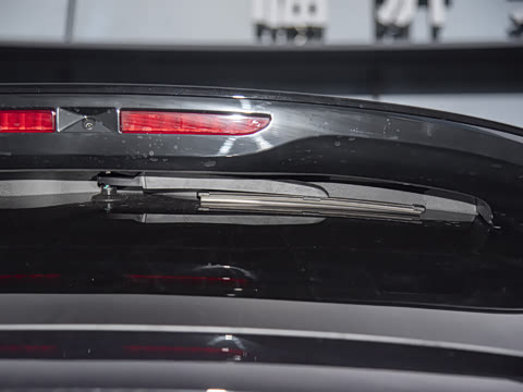 2025�� 215����������