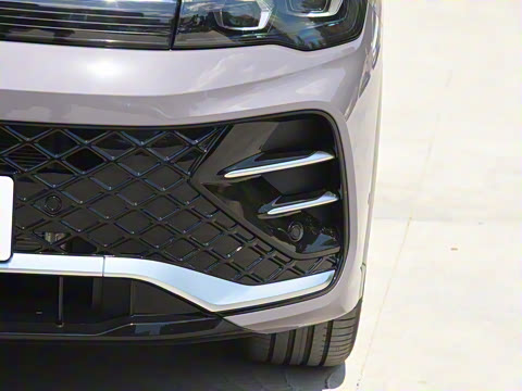 2025�� PRO 380TSI ���� R-Line �����