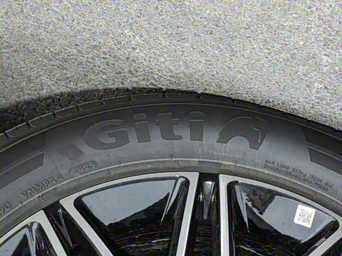 2025�� 260��������������