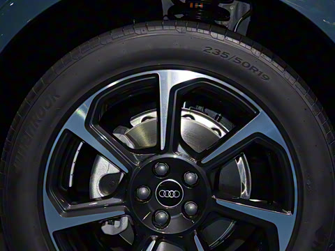 2025�� quattro 45�����ذ� 45TFSI quattro ʱ�ж�����