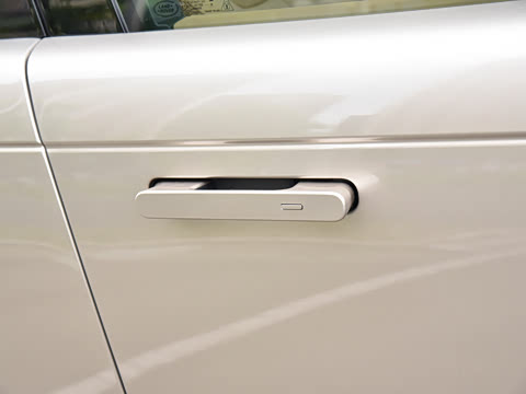 2026�� 3.0 L6 400PS HSE�����