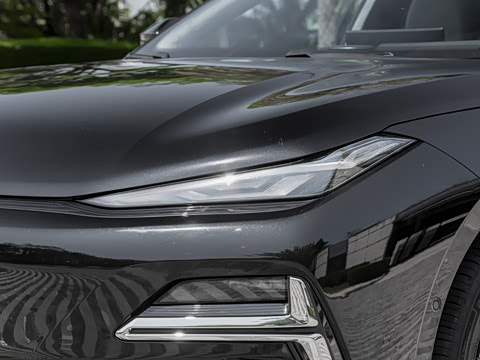 2026�� 225km EM-i Զ�����ǺӰ�