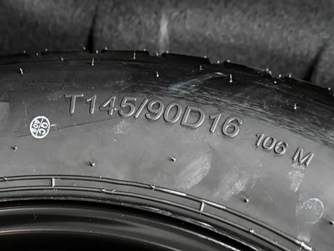 2027�� 1.5L ������
