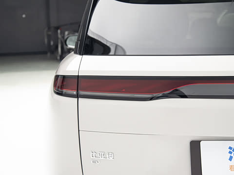 2026�� ���� 585kW ����������