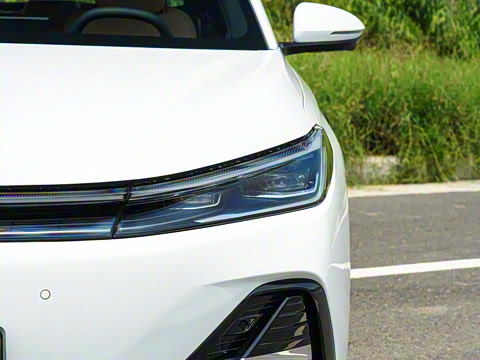 2025�� EM-i 70km ������