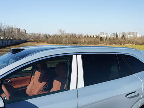 2025�� EV 670KM�����״�������