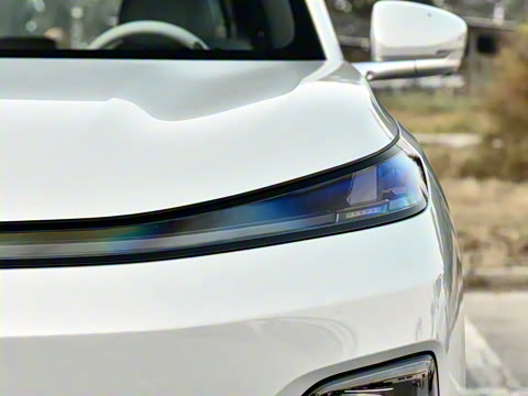 2025�� �Ŀ� ����Max