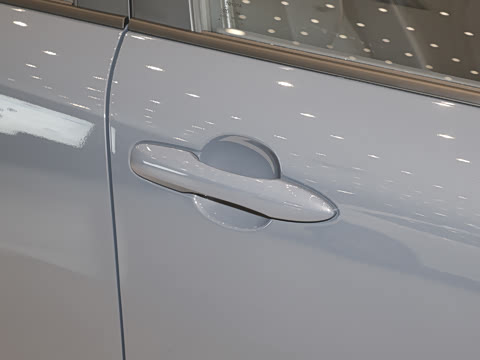 2026�� 2.0L CVT����PLUS��