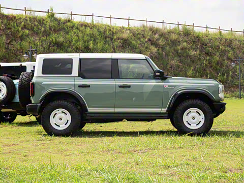 2025�� 2.3T 1966��׼��