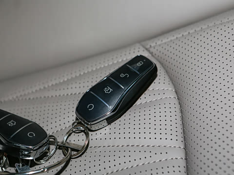 2026�� EV �Ǽݰ� 705KM���������
