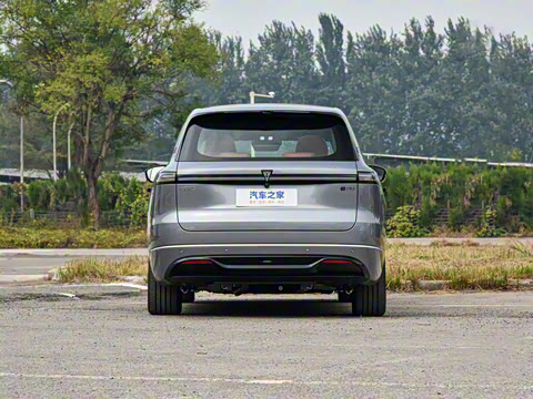 2025�� ����Ultra+