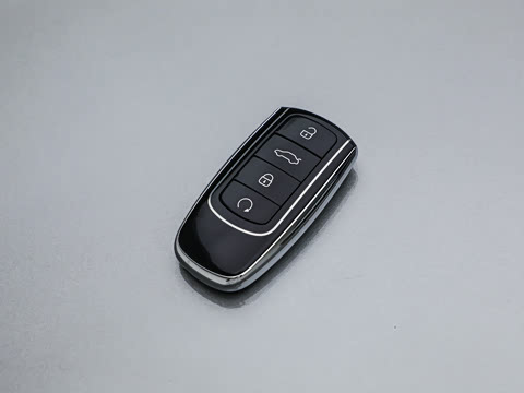 2027�� 2.0T DCT �����
