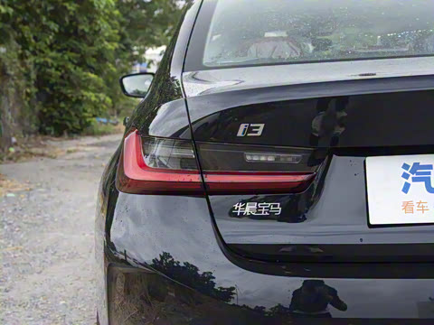 2026�� eDrive 40 L ��ҹ�˶���װ