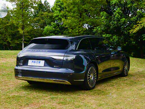 2025�� ���� Ultra��������