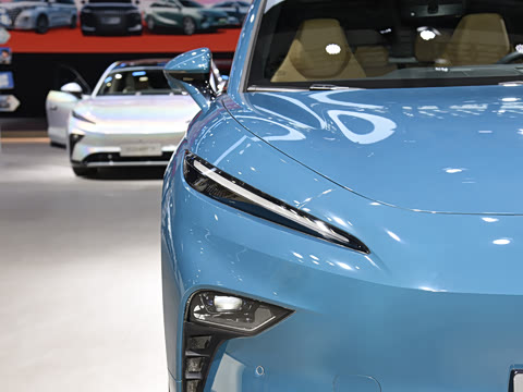2025�� ������