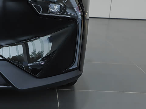 2026�� ���� 565 Plus