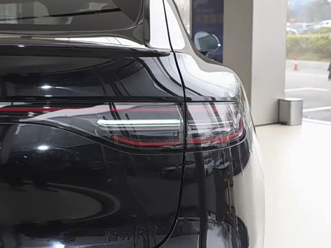 2026�� ���� Max+(192�߼����״