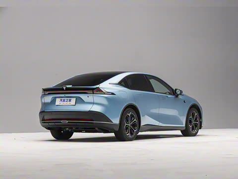 2026�� 240Ultra��ΪǬ��ADS SE��