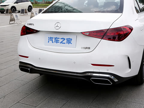 2026�� �Ŀ� C 260 L �˶������