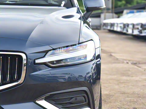 2026�� B4 ��Զ������