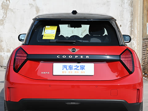 2026�� 466km COOPER E ������