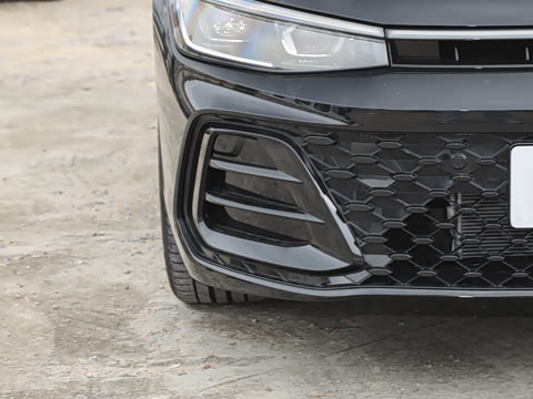 2026�� Pro 380TSI �ǿ���ҫ��