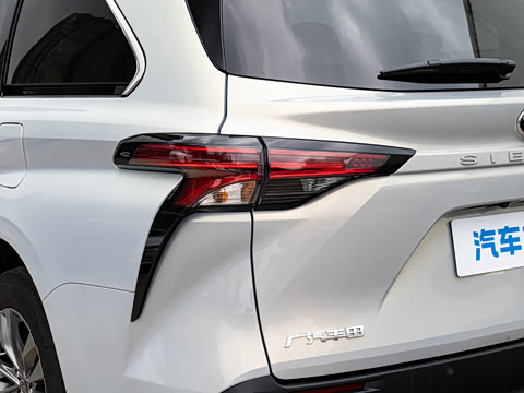 2027�� 2.5L ˫���������ʰ�