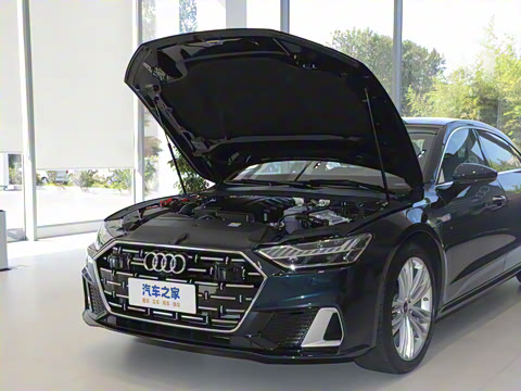 2025�� 45 TFSI quattro ������