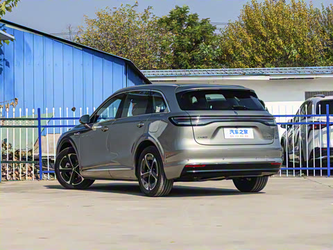 2025�� ���� Pro