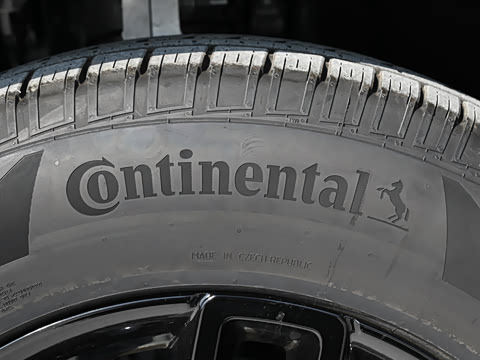 2026�� 90 2.0T P300 S