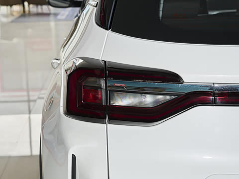 2025�� 1.5L �ֶ���Խ��