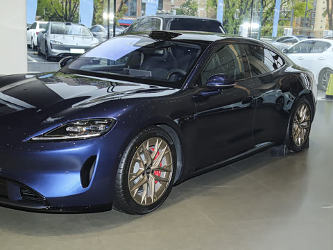 2026�� Ultra