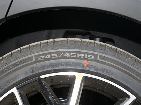 2025�� �Ŀ� 708MAX 200kW