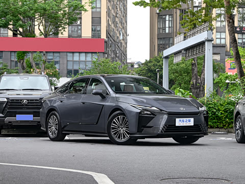 2026�� 300h