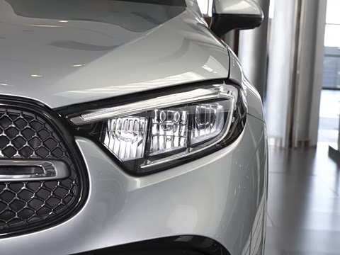 2025�� 350 e L 4MATIC ��ذ�