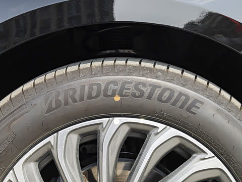 2027�� ������