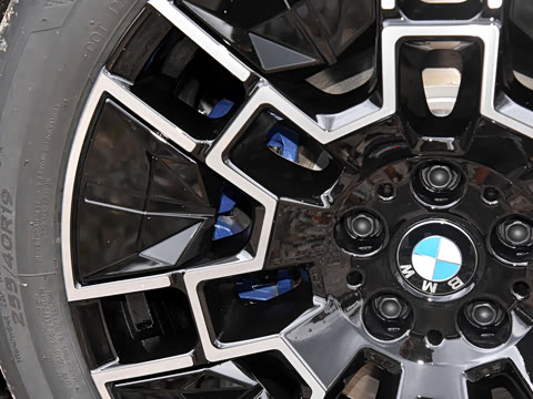 2026�� �Ŀ� M60