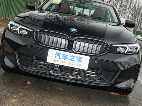 2026�� 330Li M�˶���ҹ��װ