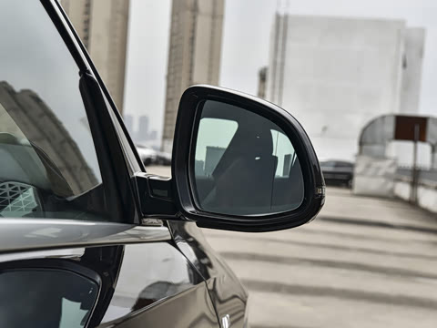 2026�� xDrive40i M�˶���װ