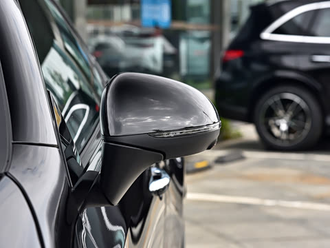 2026�� �Ŀ� AMG CLE 53 4MATIC+ ���ܳ�