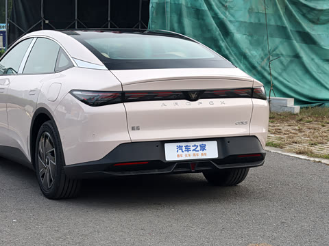2025�� �Ŀ� 560PRO 185kW