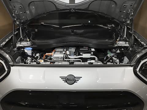 2025�� �Ŀ� JOHN COOPER WORKS