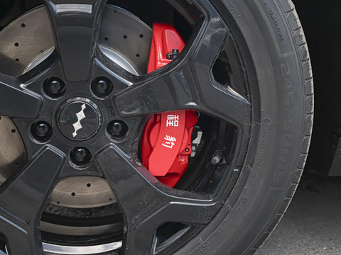 2026�� 565KM ���������