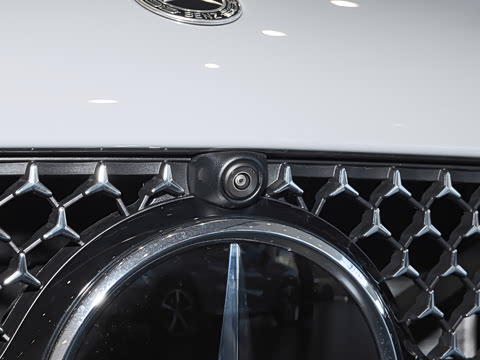 2026�� �Ŀ� CLE 300 4MATIC ������ܳ�